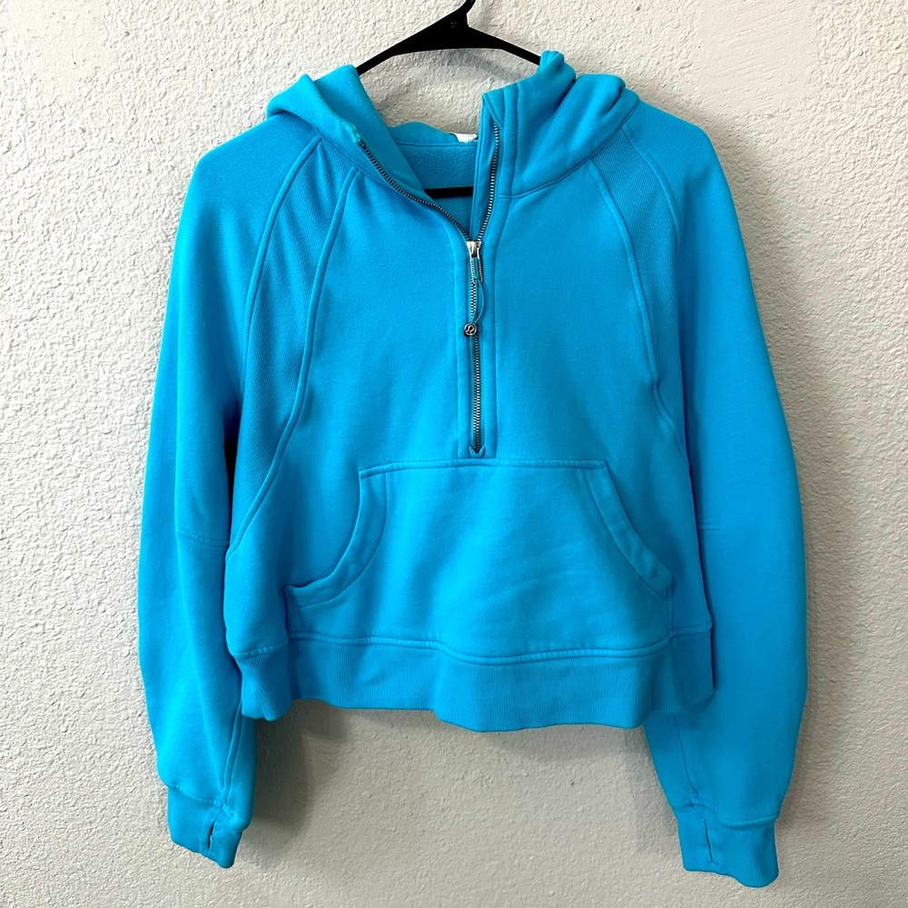 Lululemon Scuba OS Cropped 1/2 Zip size M/L Electric Turquoise